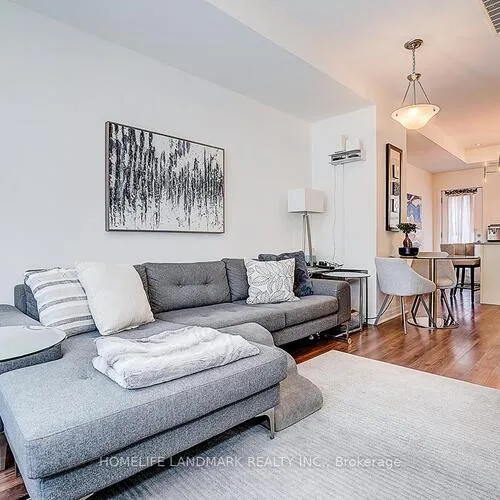 Premium freehold home for sale: 160, William Duncan, Downsview-Roding-CFB, Toronto