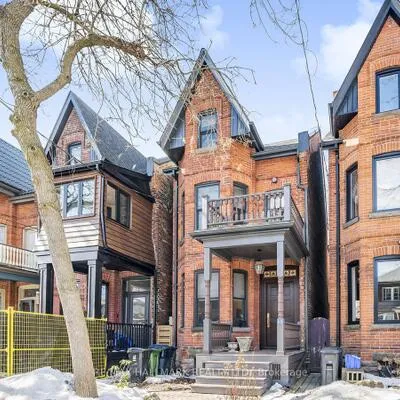40,&nbsp;Fuller, Roncesvalles, Toronto