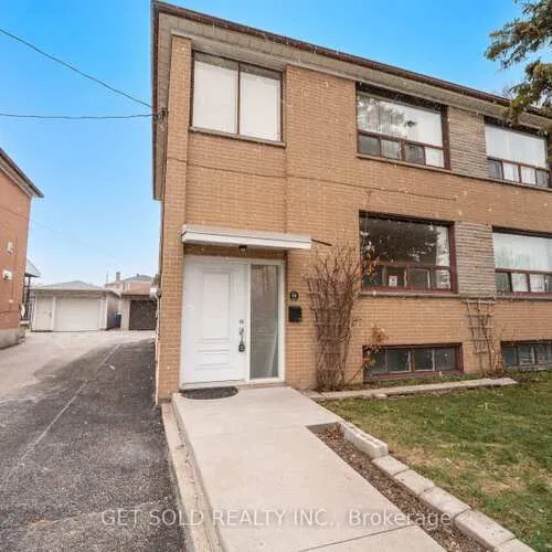 Premium freehold home for sale: 14, Burrard, Elms-Old Rexdale, Toronto