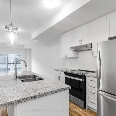 1760A,&nbsp;Lawrence, Rustic, Toronto
