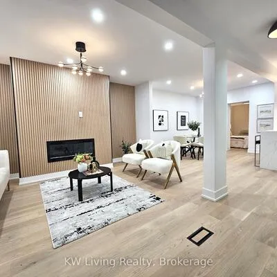 113,&nbsp;Humbercrest, Lambton Baby Point, Toronto