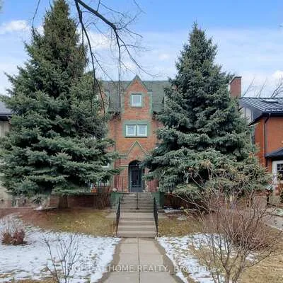 32,&nbsp;High Park, High Park-Swansea, Toronto