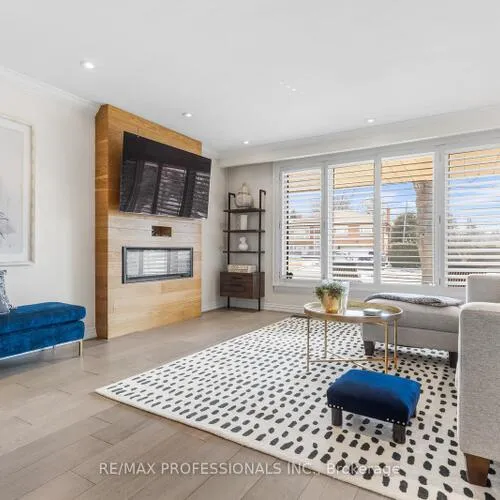 Premium freehold home for sale: 39, Norbert, Eringate-Centennial-West Deane, Toronto