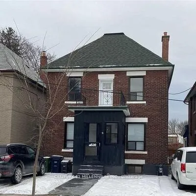 71,&nbsp;Clouston, Weston, Toronto