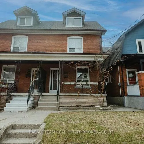 Premium freehold home for sale: 582, Runnymede, Runnymede-Bloor West Village, Toronto