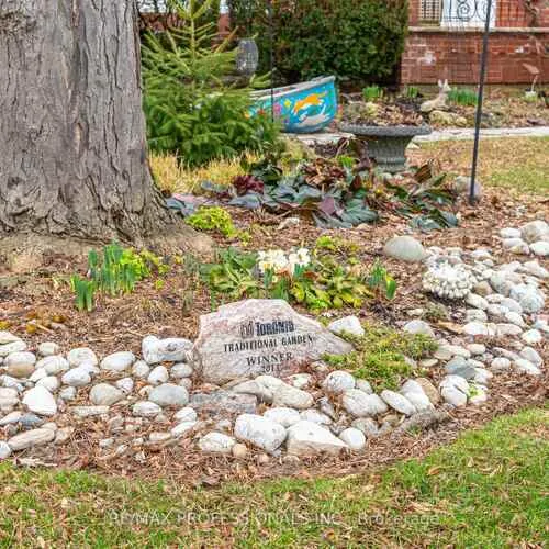 Premium freehold home for sale: 15, Twenty-Seventh, Long Branch, Toronto