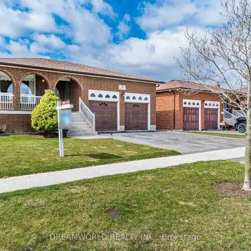 Premium freehold home for sale: 110, Arleta, Glenfield-Jane Heights, Toronto