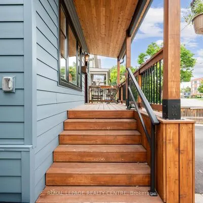 102,&nbsp;Twenty Third, Long Branch, Toronto