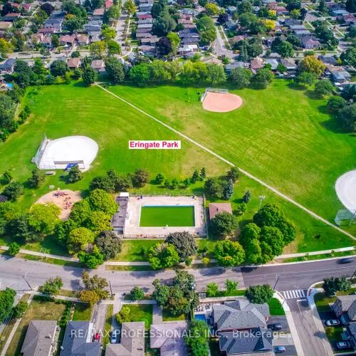 Premium freehold home for sale: 270, Wellesworth, Eringate-Centennial-West Deane, Toronto