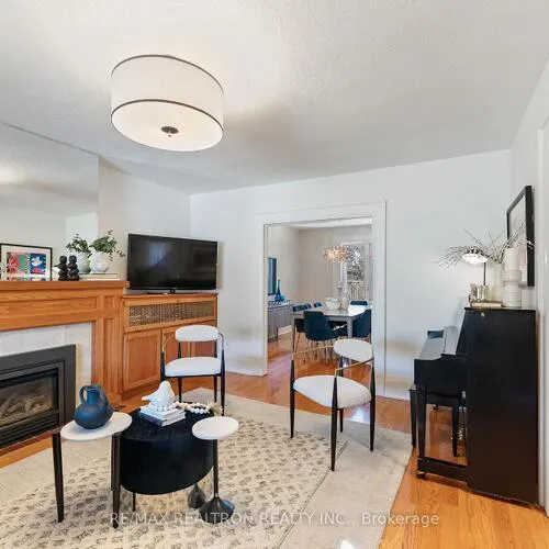 Premium freehold home for sale: 105, Springmount, Corso Italia-Davenport, Toronto