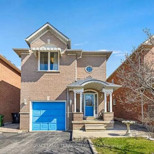 Premium freehold home for sale: 30, Purdy, Humberlea-Pelmo Park W4, Toronto