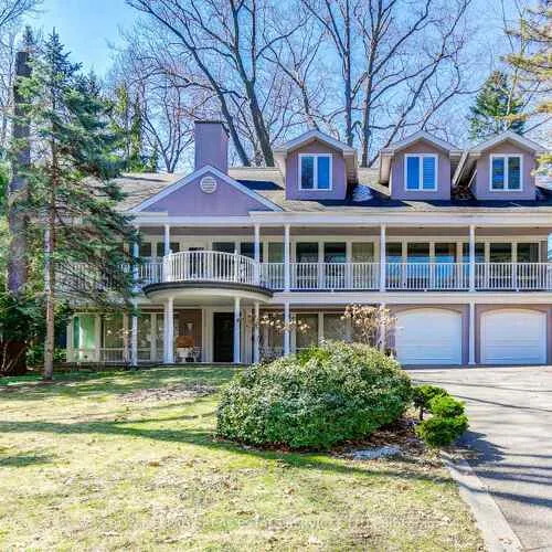 Premium freehold home for sale: 32, Edenbrook, Edenbridge-Humber Valley, Toronto