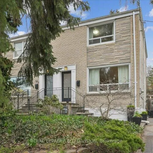 Premium freehold home for sale: 51, Skylark, Lambton Baby Point, Toronto