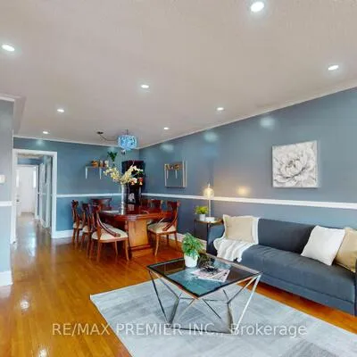 258,&nbsp;Grandravine, Glenfield-Jane Heights, Toronto