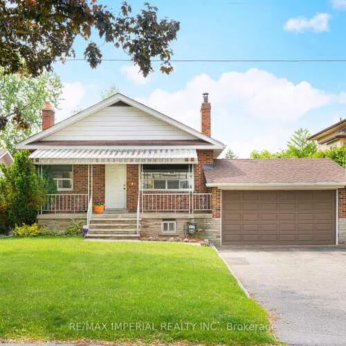 Premium freehold home for sale: 7, Doddington, Stonegate-Queensway, Toronto