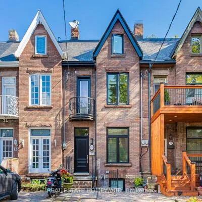 133,&nbsp;Cowan, South Parkdale, Toronto