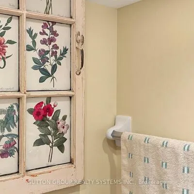 2138,&nbsp;Eglinton, Briar Hill-Belgravia, Toronto