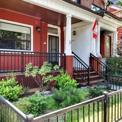 23,&nbsp;Lansdowne, Roncesvalles, Toronto