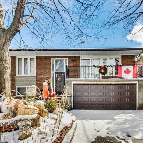Premium freehold home for sale: 7, Riverside, Humber Summit, Toronto