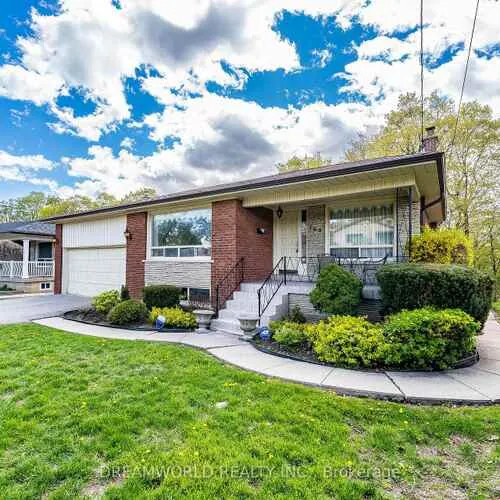Premium freehold home for sale: 169, Grandravine, York University Heights, Toronto