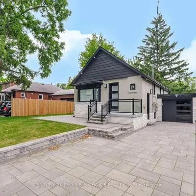 218,&nbsp;William, Weston, Toronto