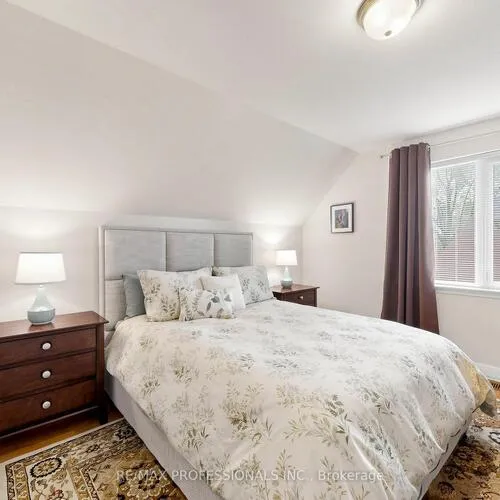 Premium freehold home for sale: 177, Elmhurst, Rexdale-Kipling, Toronto