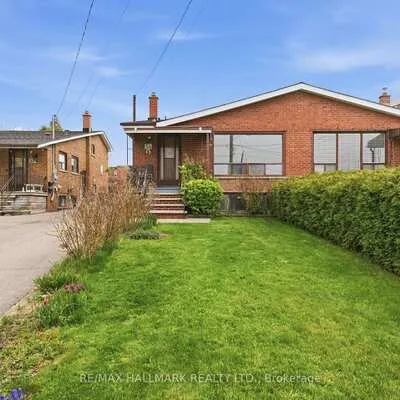 54,&nbsp;Gotham, Brookhaven-Amesbury, Toronto