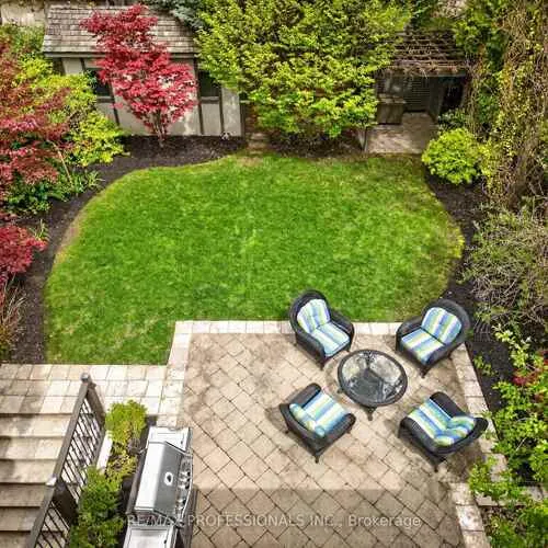 Premium freehold home for sale: 59, Grenview, Kingsway South, Toronto