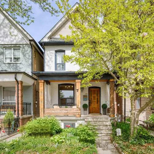 Premium freehold home for sale: 199, Osler, Weston-Pellam Park, Toronto