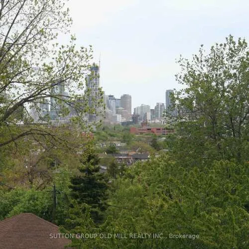Premium freehold home for sale: 89, Regal, Corso Italia-Davenport, Toronto
