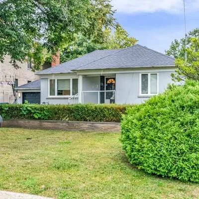 115,&nbsp;Ashbourne, Islington-City Centre West, Toronto