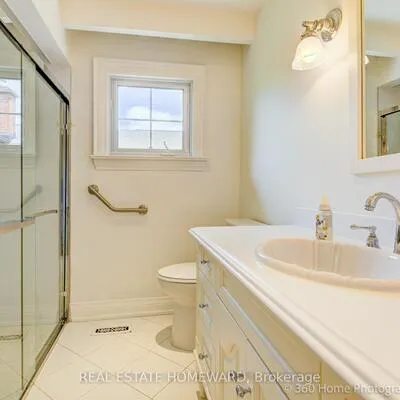 42,&nbsp;Annabelle, Mount Olive-Silverstone-Jamestown, Toronto