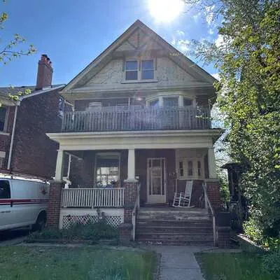 62,&nbsp;Indian Road, High Park North, Toronto