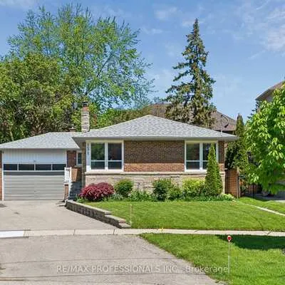 151,&nbsp;Perry, Princess-Rosethorn, Toronto