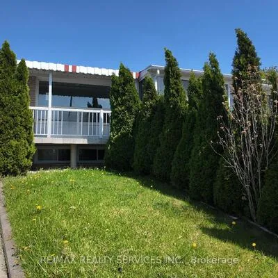 33,&nbsp;Bimini, Black Creek, Toronto