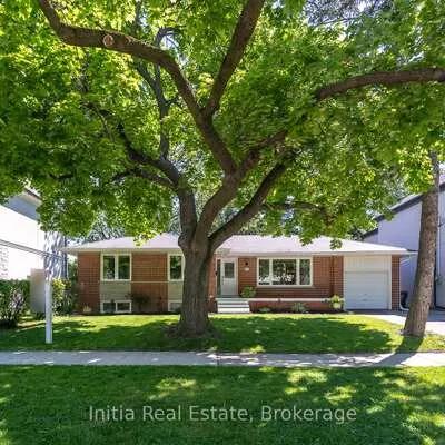 53,&nbsp;Burrows, Islington-City Centre West, Toronto