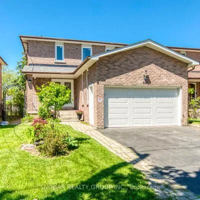 296,&nbsp;Rimilton, Alderwood, Toronto