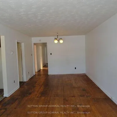 205,&nbsp;St Lucie, Humbermede, Toronto