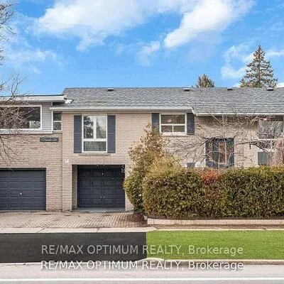 1,&nbsp;Dundee, York University Heights, Toronto