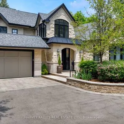 66,&nbsp;Thorncrest, Princess-Rosethorn, Toronto