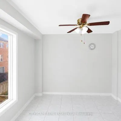 29,&nbsp;Centrepark, Brookhaven-Amesbury, Toronto