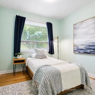 3,&nbsp;Embers, Eringate-Centennial-West Deane, Toronto