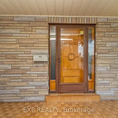 52,&nbsp;Storer, Humbermede, Toronto