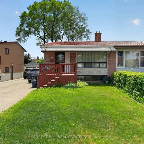 Premium freehold home for sale: 43, Lanyard, Humbermede, Toronto
