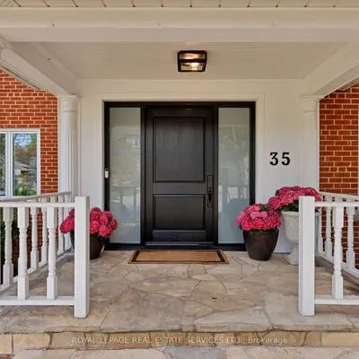 35,&nbsp;Bywood, Princess-Rosethorn, Toronto