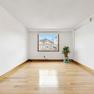 683,&nbsp;Old Weston, Weston-Pellam Park, Toronto