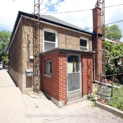 227,&nbsp;Livingstone, Briar Hill-Belgravia, Toronto