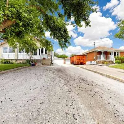 9,&nbsp;Clevedon, Downsview-Roding-CFB, Toronto