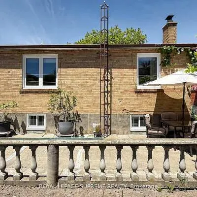 243,&nbsp;Epsom Downs, Downsview-Roding-CFB, Toronto