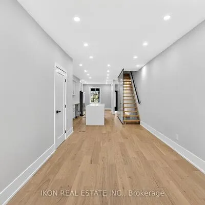 475,&nbsp;Delaware, Dovercourt-Wallace Emerson-Junction, Toronto